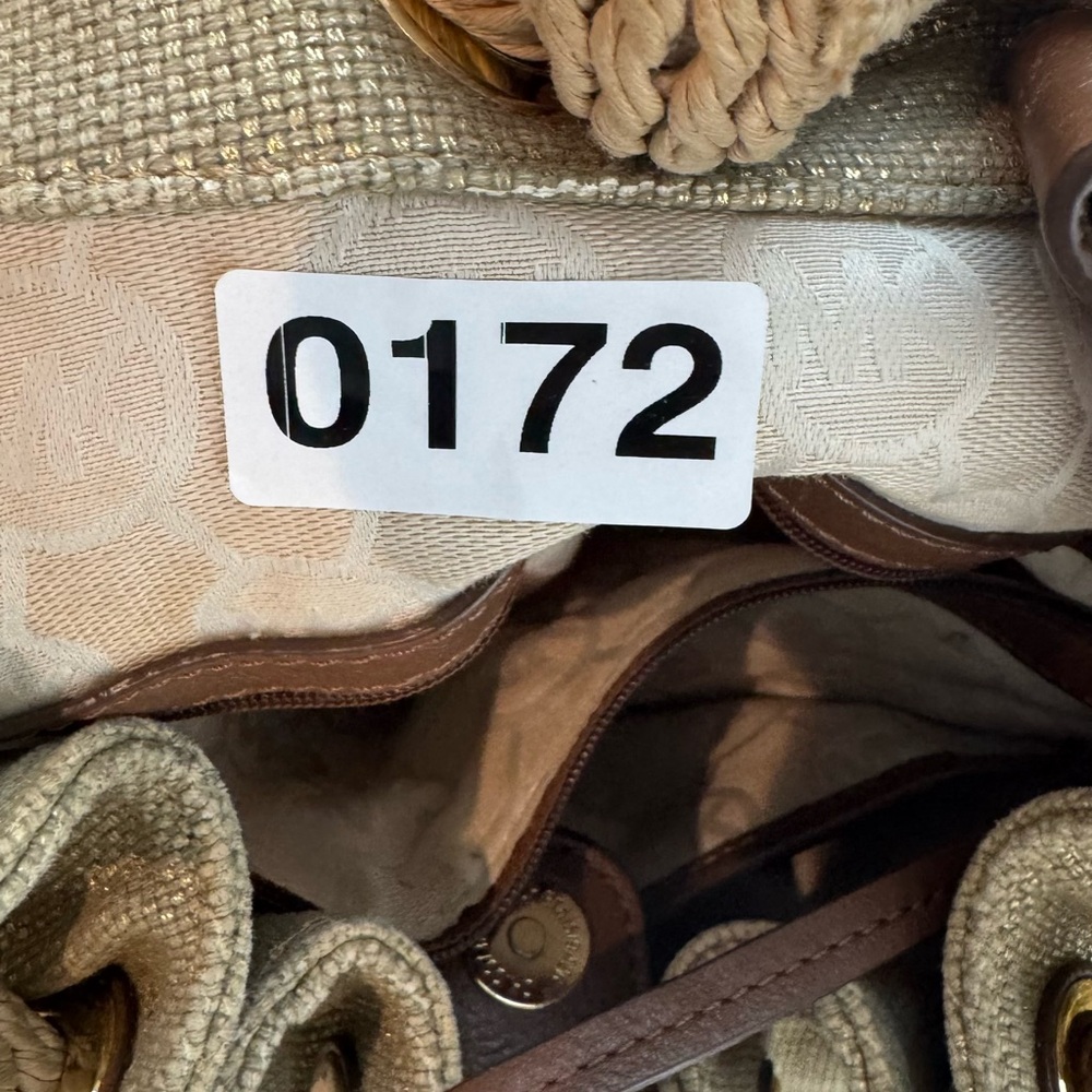 Michael Kors Canvas &‎ Leather Drawstring Bucket Bag Beige/Tan Shoulder Tote - Picture 8 of 9